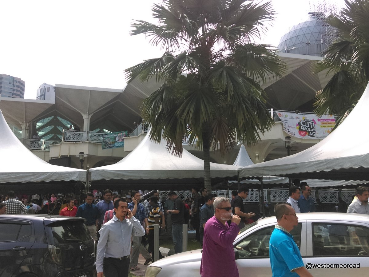 Pengalaman Sholat Jumat di Kuala Lumpur ~ West Borneo Road