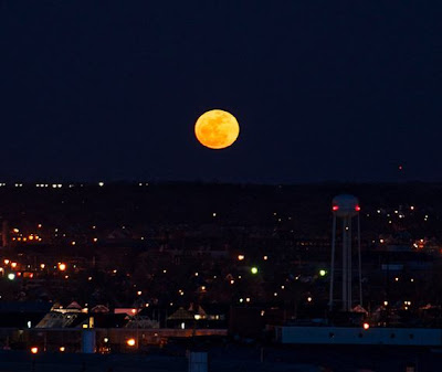 Supermoon Photos From Around The World Seen On  www.coolpicturegallery.us