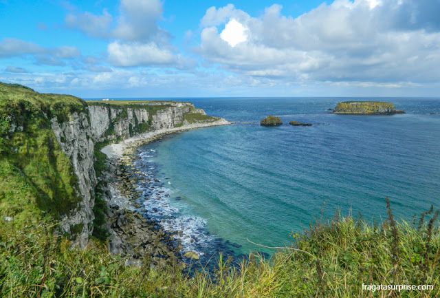 Carrick-a-Rede, cenário de Game of Thrones, na Irlanda do Norte