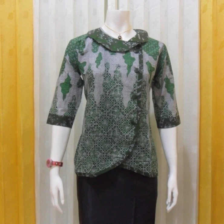 20 Model Baju Batik Kerja Terkini Ragam Fashion - Model baju batik modern