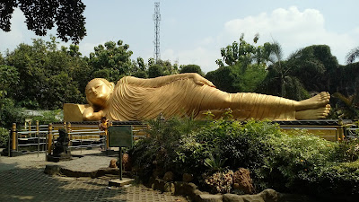 Buddha Tidur Mojokerto