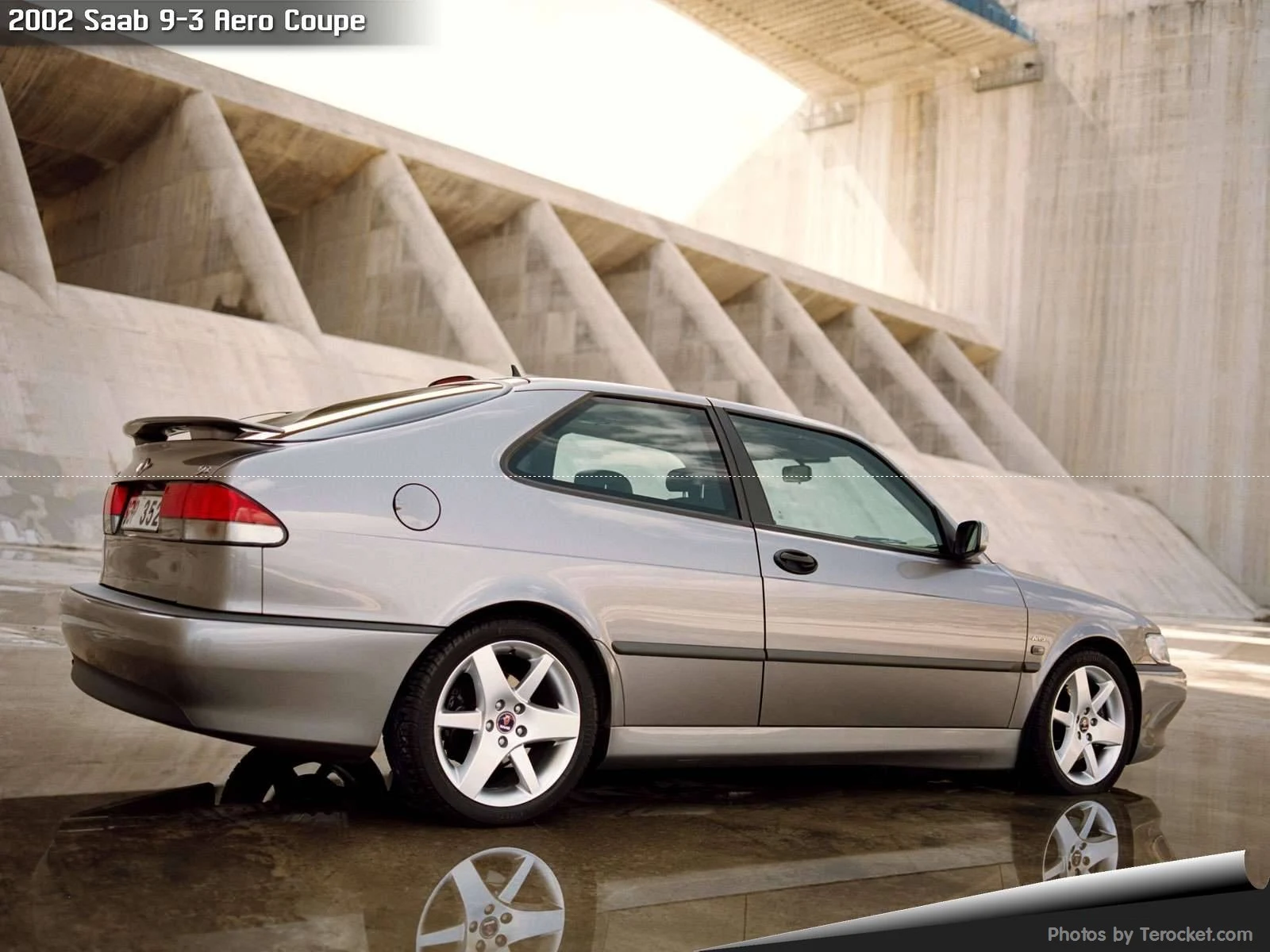 Hình ảnh xe ô tô Saab 9-3 Aero Coupe 2002 & nội ngoại thất
