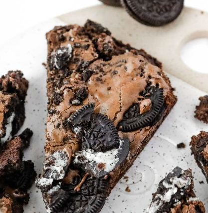 Rich Chocolate Oreo Brownies 