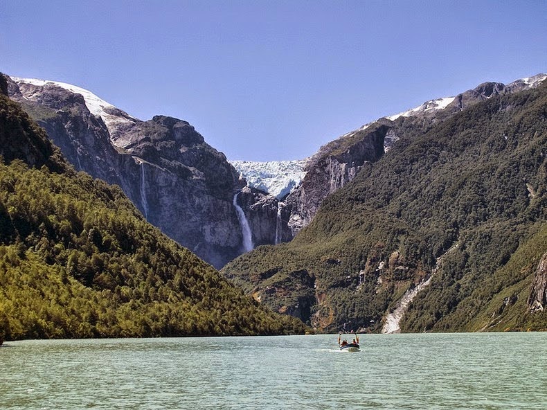 Ventisquero Colgante: The Hanging Glacier of Queulat