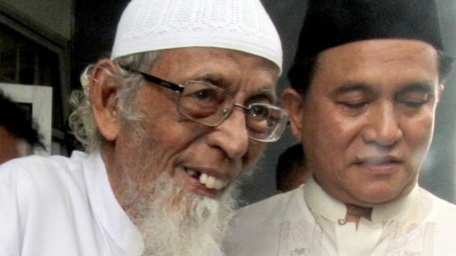 Tersangka Terorisme Abu Bakar Baasyir Di Bebaskan Jokowi