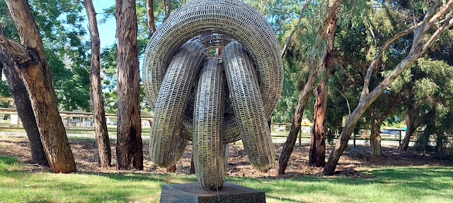 Forbes Public Art | 'Eternity' Sculpture by artist Lachlan Ross