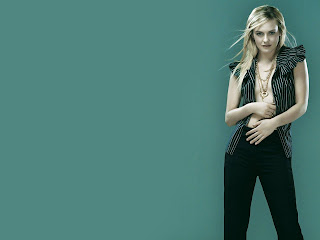 Free wallpapers without watermarks of Alicia Silverstone at Fullwalls.blogspot.com