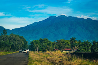 El volcán Barú desde la vía a Potrerillos