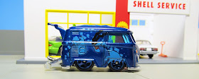 Hot Wheels The Beatles    vw Kool Kombi