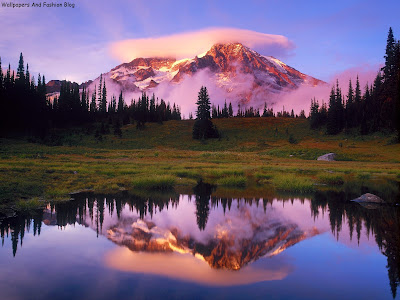 Mount Rainier Wallpaper 1