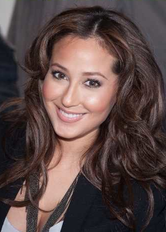 Actress and singer Adrienne Bailon was spotted shopping in Manhattan looking