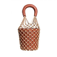 https://hyley.com/product/ore-brown-bucket-bag/