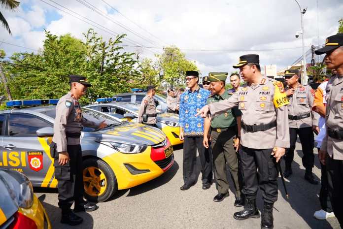 Asisten I Setdakab Sinjai Wakili Pj Bupati Ikuti Apel Gelar Pasukan Dalam Rangka Pengamanan Pemilu 2024