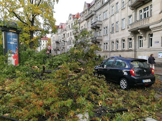   staumelder sachsen, stau a4 aktuell, stau a72, unfall a4 dresden heute, verkehrsmeldungen dresden, stau a17, vollsperrung a14 heute, stau dresden, radio psr verkehr