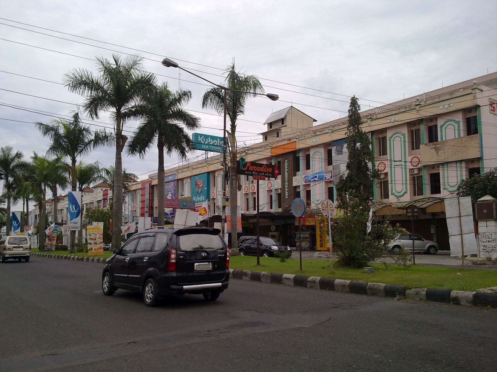  Solo  Baru  Kota Kaum Elit di Tepi Bengawan  Chez Space