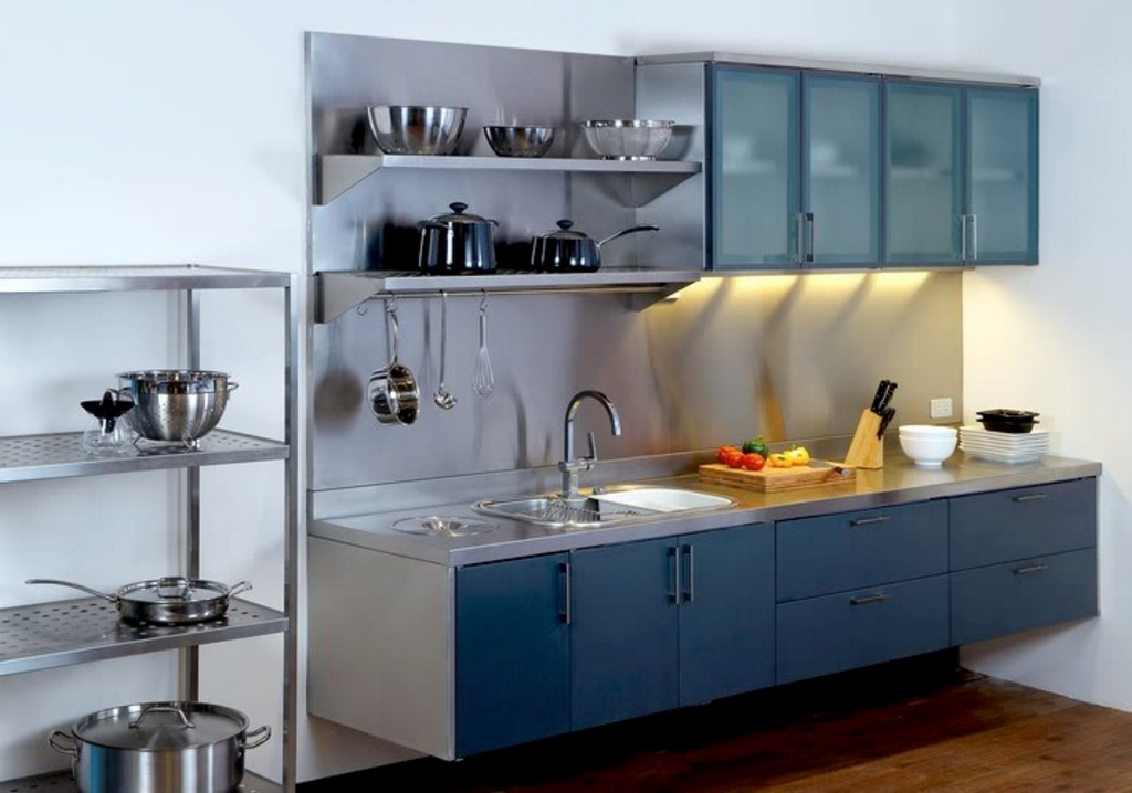 Bentuk Kitchen Set Dari Stainless Steel Minimalis 