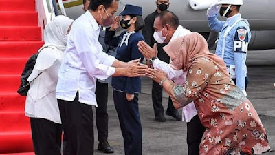 Jokowi dan Iriani Tiba di Medan