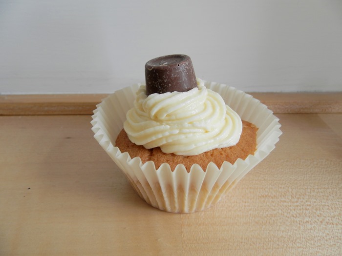 Rolo cupcake