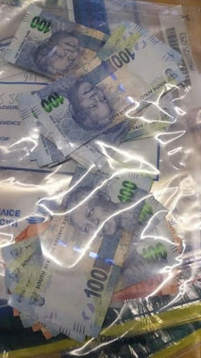 28-year-old Nigerian man arrested in Durban, South Africa, drugs and cash seized (PHOTOs)