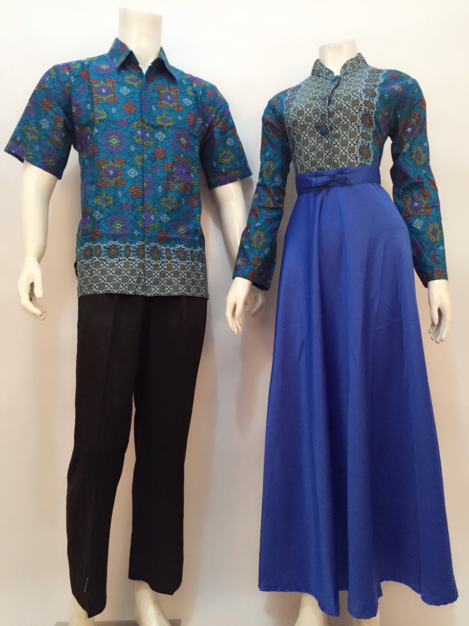 Model Gamis Batik Sarimbit Nataya - Batik Bagoes Solo