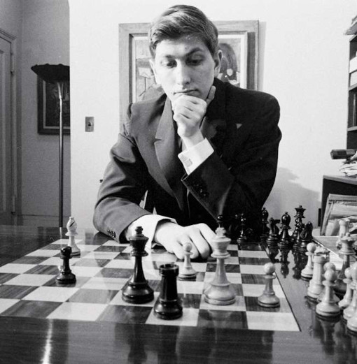 En 1958, à 14 ans, Bobby Fischer devient champion des États-Unis