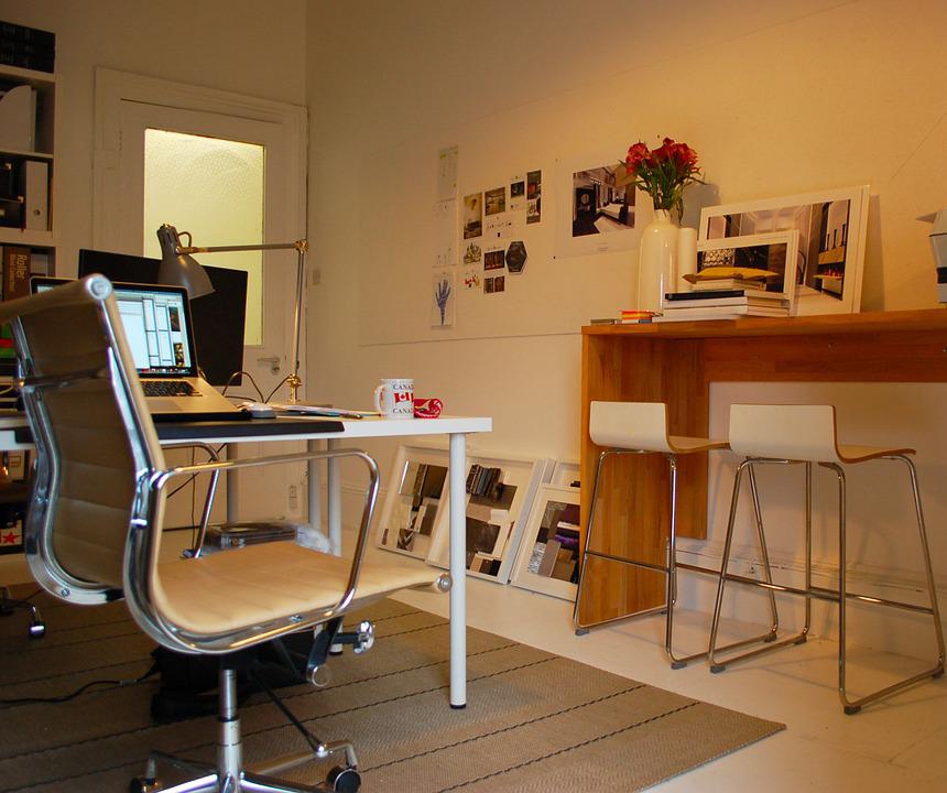Five Organization Tips for a Small Office Space