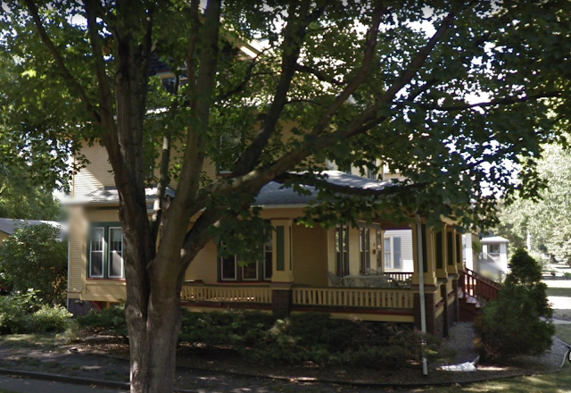 color photo of Left side and front section of wraparound porch,  of Sears No 146 / Saratoga, 200 Cedar Street, Boone, Iowa (2013 Streetview)
