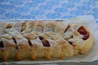 Trenza de fresas y chocolate blanco, receta