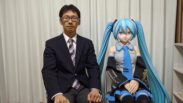 After A Year Marrying With Hatsune Miku As A Wife