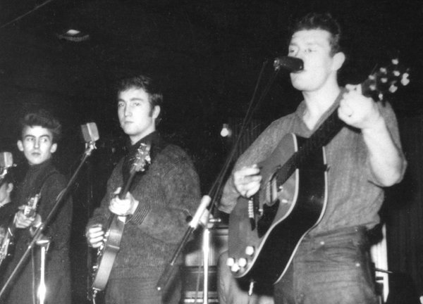 デビュー前のビートルズと協演したトニー・シェリダン　ハンブルクで死去