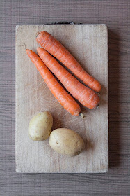 Vellutata di carote e patate, ricetta per lo svezzamento del bambino step 1