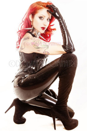 Domina V
