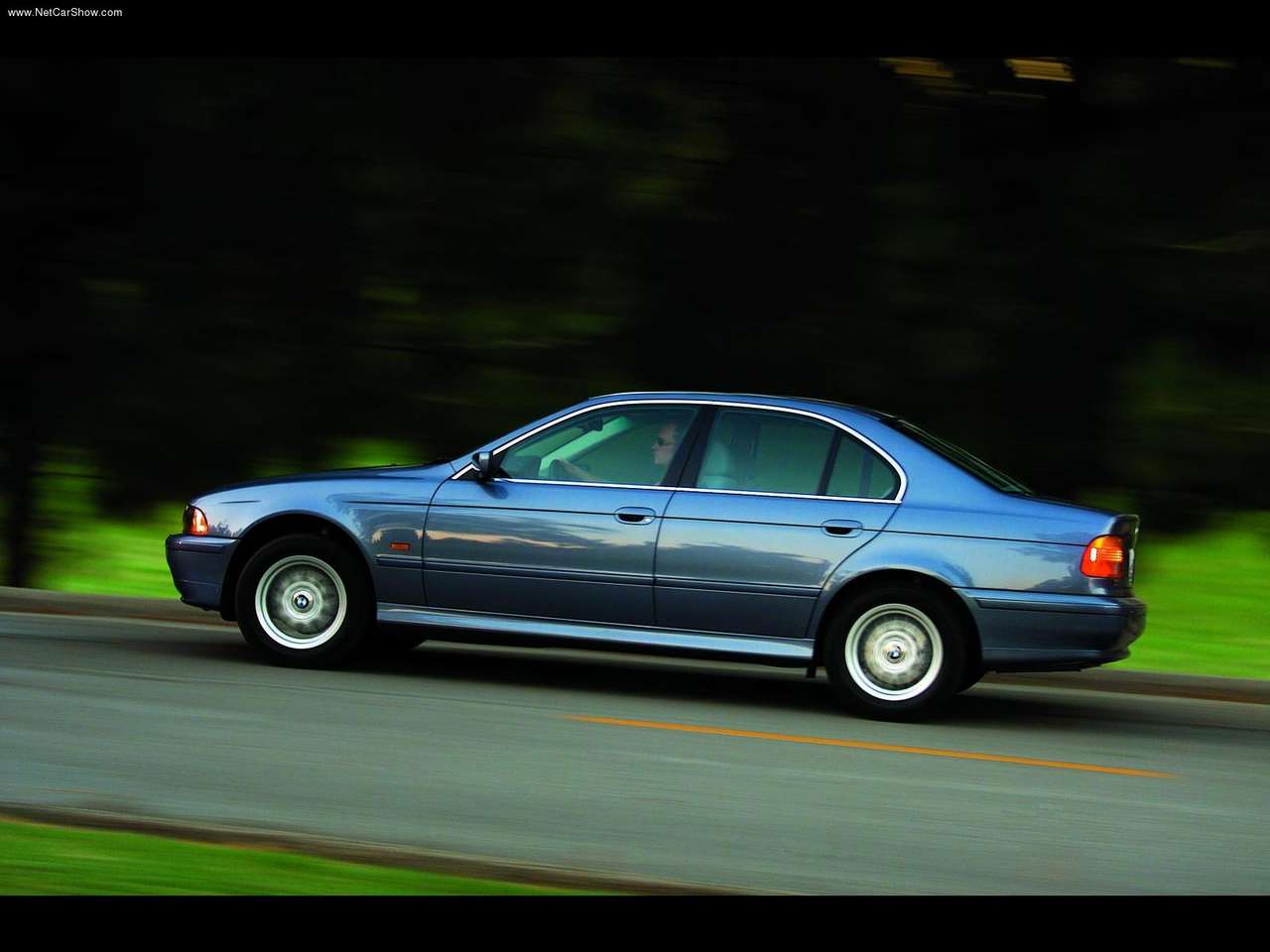 Bestina's blog: It replaced the BMW E39 in 2004 Before the recent ...