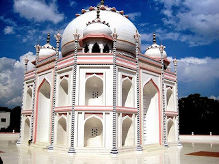 Taj_Mahal_in_Bangladesh_বাংলার তাজমহল