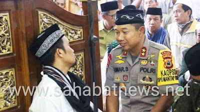 Suasana Duka Saat Kapolda Sulsel melayat Istri Ust Nur Maulana