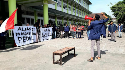  Mahasiswa IAIH NW Pancor Ini Kecam Aksi Demonstrasi BEM di Kampus