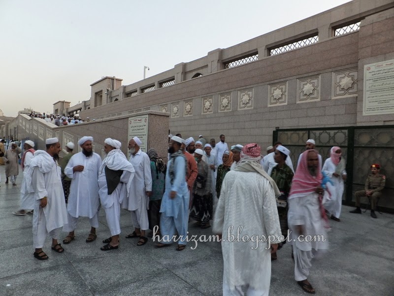 Myretina 2.0: Haji Umrah 2013 : Perkuburan Baqi