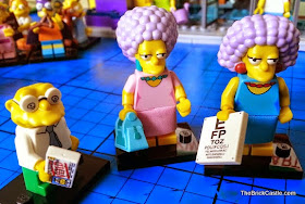 The Simpsons LEGO Minifigures Series 2 Selma Patty Moleman