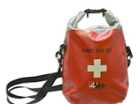 Dry Bag Kit :First Aid Kit dirancang untuk di kondisi perairan