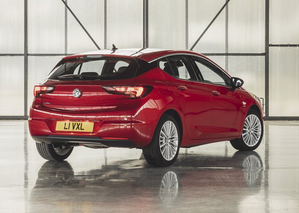 2020 Vauxhall Astra