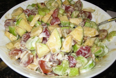 cara membuat salad buah enak