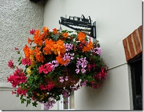 1 hanging basket brackets at Grove Lock