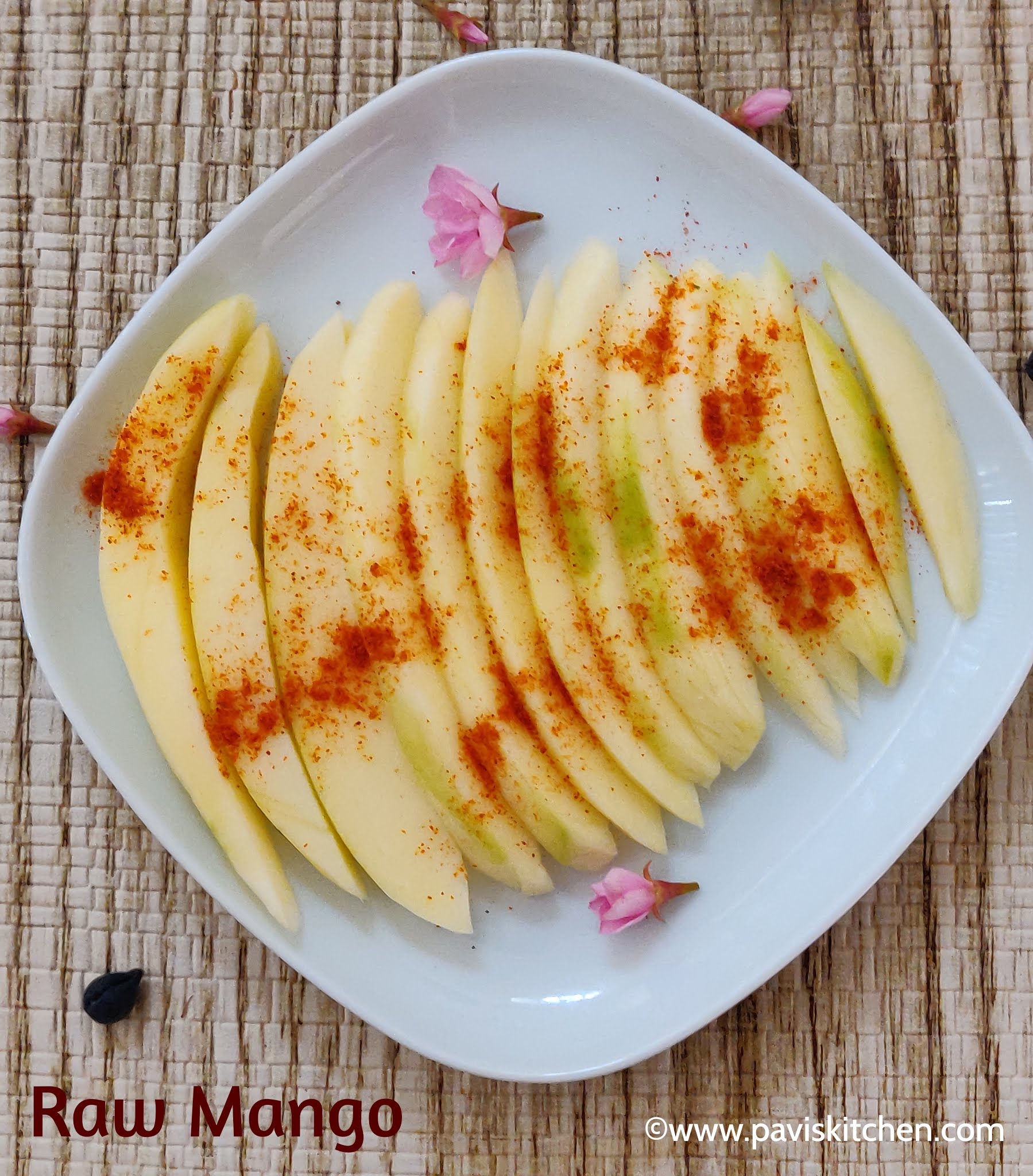 Spicy mango salad recipe | Indian mango salad recipe | Mango kosambari | Raw mango kachumber