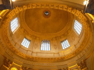 Visite guidée de l'Institut de France ou le siège des Académies