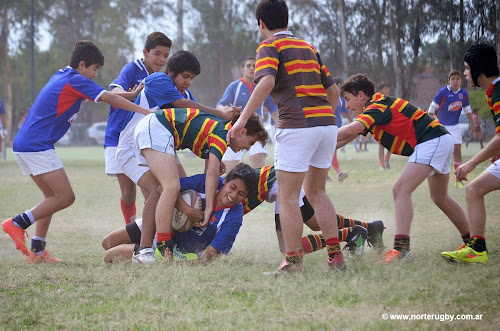 La visita de la M14 de Lomas Athletic Club