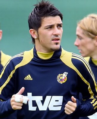 mens spikey hairstyle. mens spikey hairstyle; mens spikey hairstyle. David Villa hairstyle