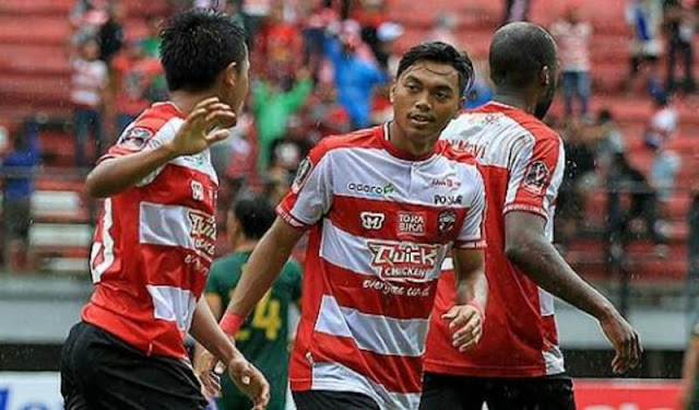 Pertandingan Madura United vs PSMS Berakhir 1-0 untuk Tuan Rumah