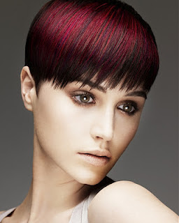 Rote Haare mit Pony 2012/2013