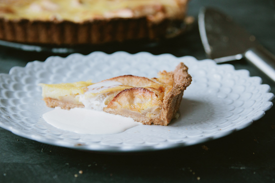 apple and honey tart 