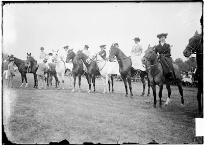 Women on horseback at the Onwentsia Horse Show, Lake Forest, Illinois, 1905